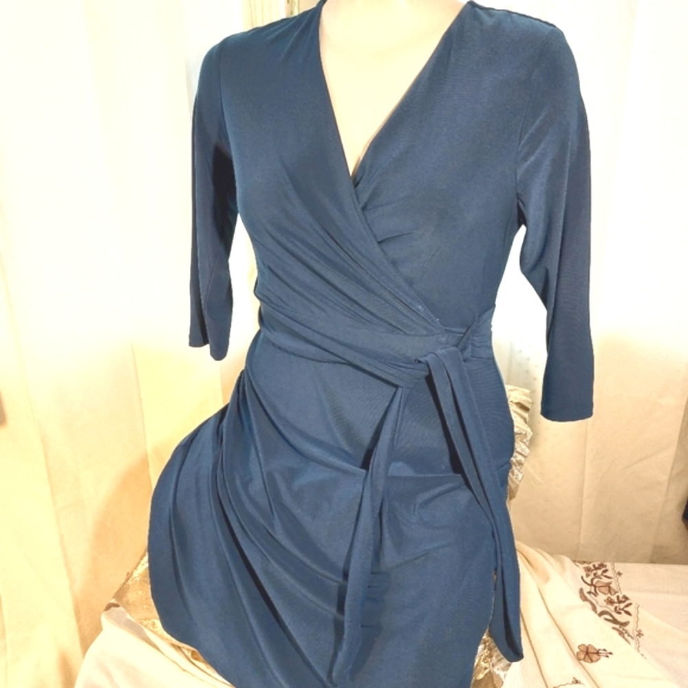 B SLIM  Blue DRESS 👗 SZ MEDIUM